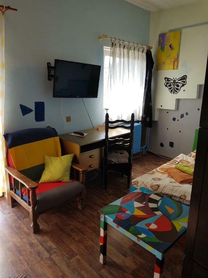 Hotel Sebarozvoja S Moznostou Ziskania Poznania A Inspirujucich Prostriedkov Na Uplatnovanie Vedomia, Premenu Seba A Prostredia Interieru Bratislava